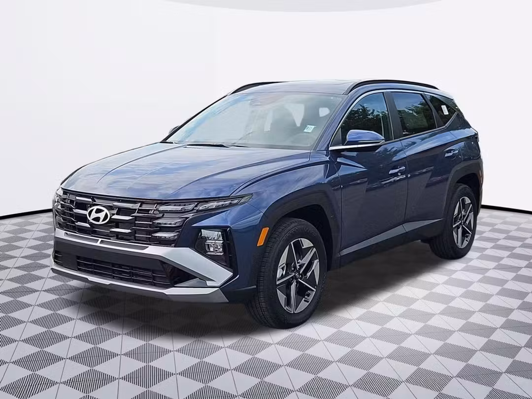 2026 Hyundai Tucson SEL Premium - Image 2