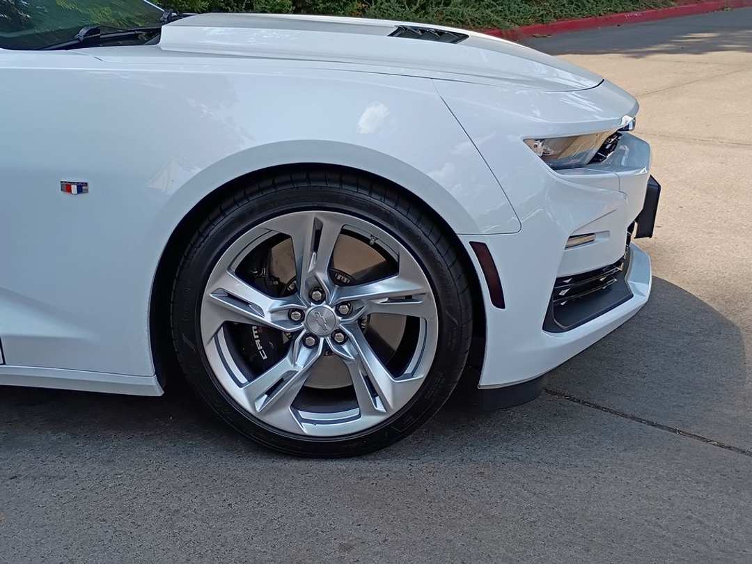 2023 Chevrolet Camaro SS - Image 2