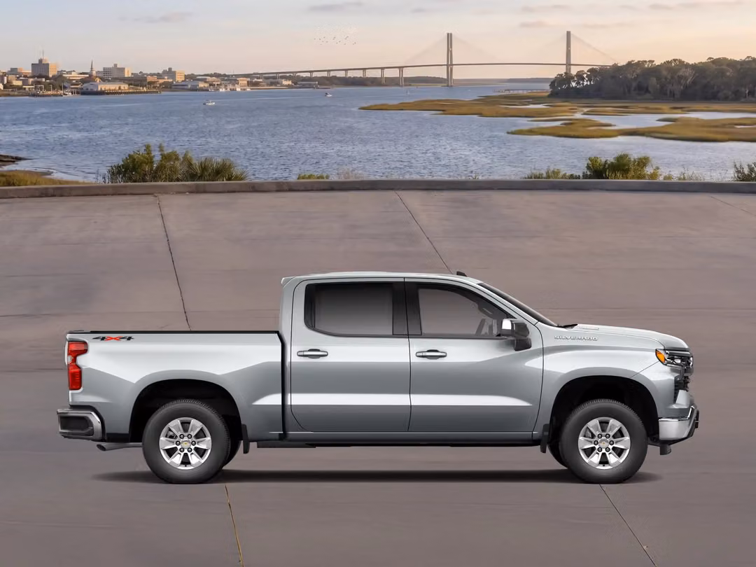2026 Chevrolet Silverado 1500 LT - Image 3