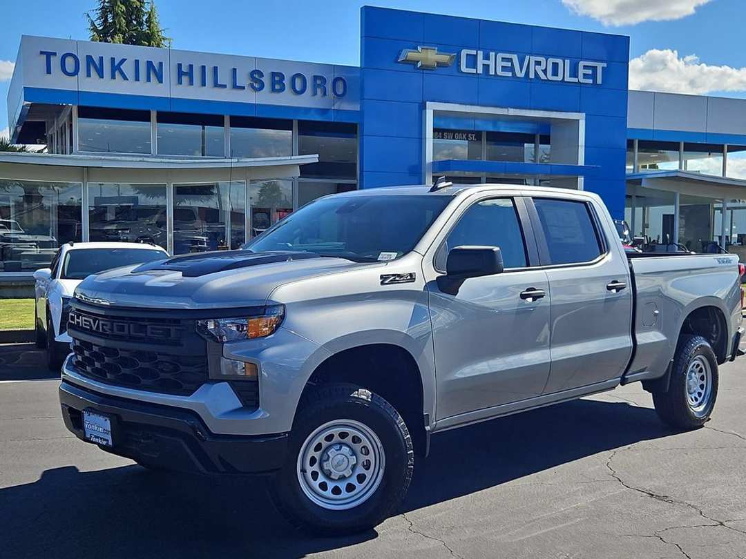 2026 Chevrolet Silverado 1500 Custom Trail Boss - Image 2