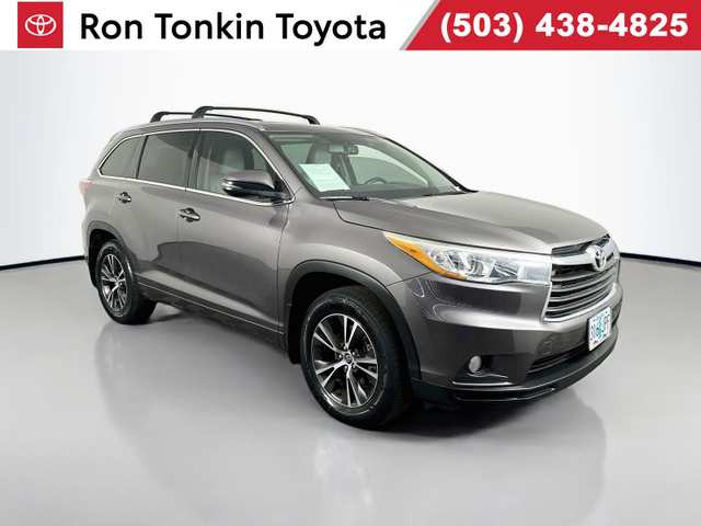 2016 Toyota Highlander XLE V6