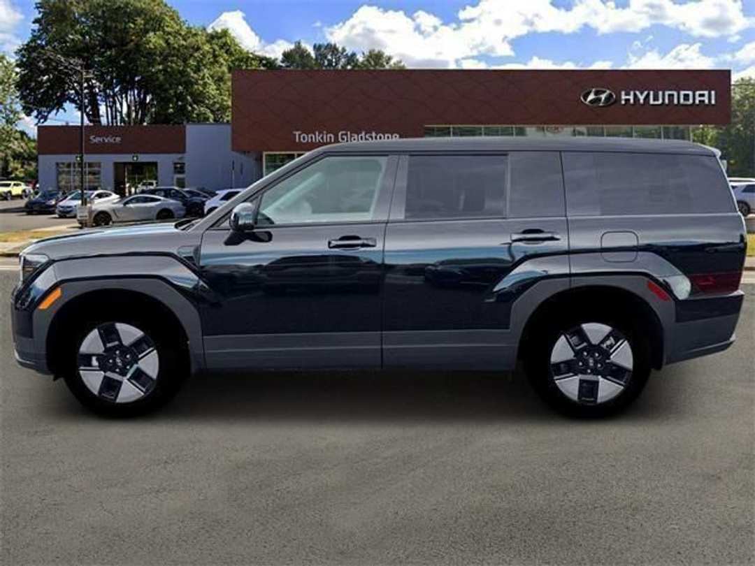 2026 Hyundai Santa Fe Hybrid SE - Image 3