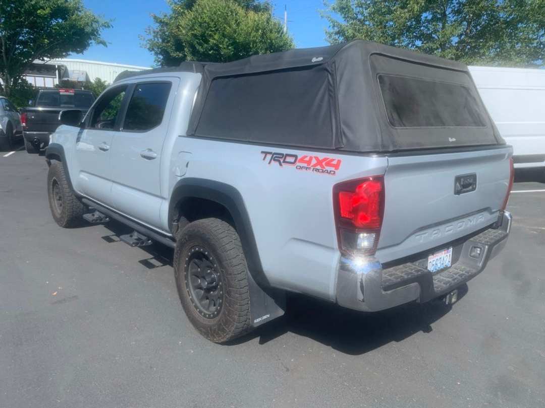 2019 Toyota Tacoma TRD OffRoad - Image 2