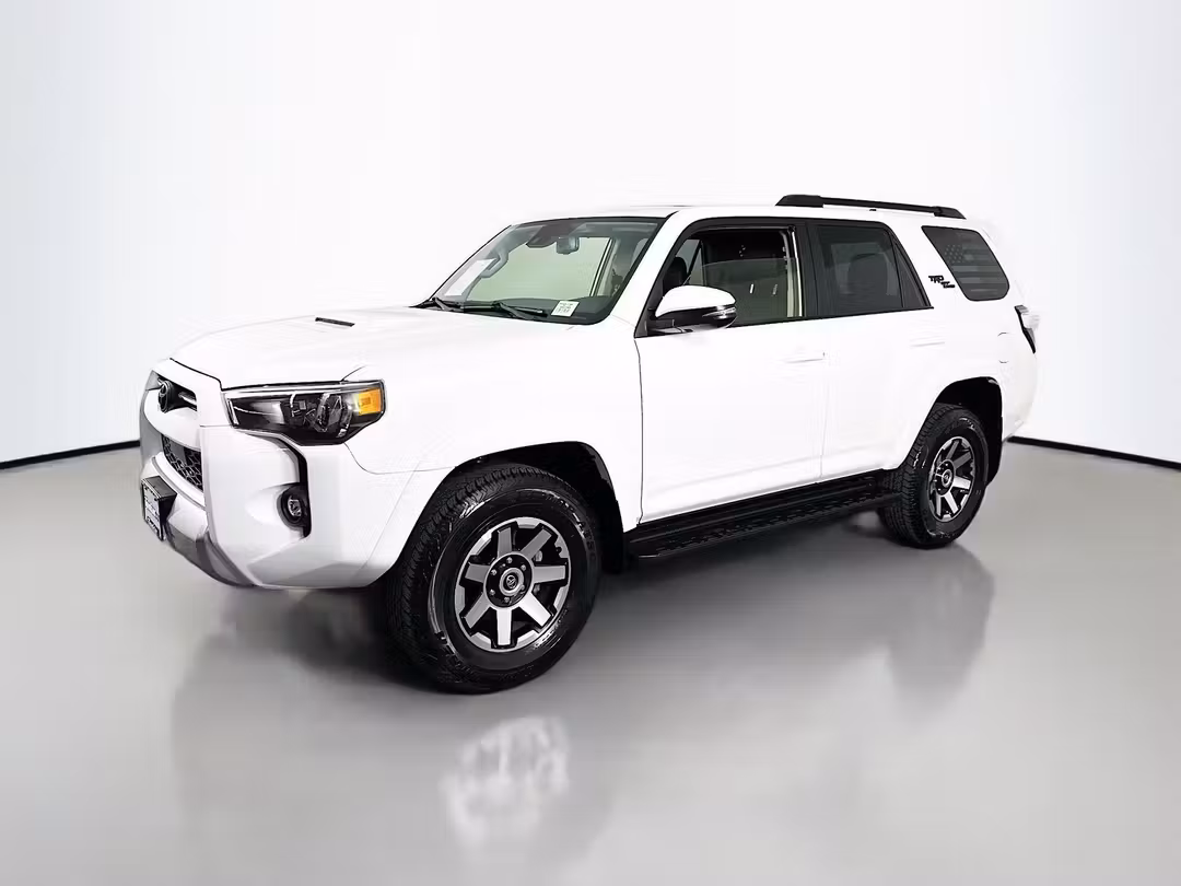 2024 Toyota 4Runner TRD OffRoad Premium - Image 3