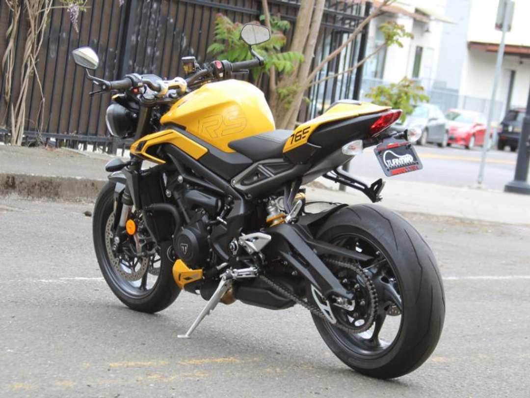2024 TRIUMPH Street Triple 765 Rs - Image 3