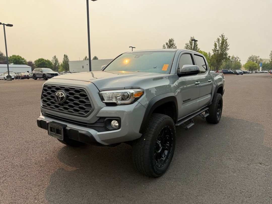 2020 Toyota Tacoma TRD OffRoad - Image 3