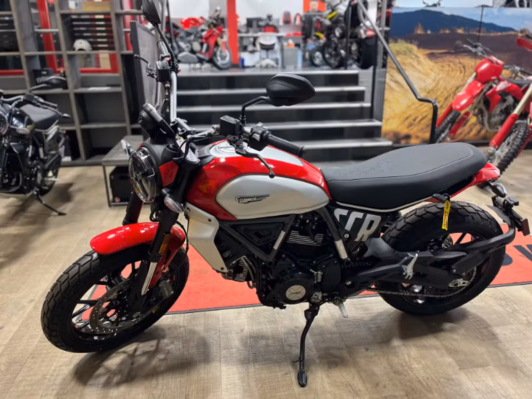 2025 Ducati Scr Icon - Demo - Image 2
