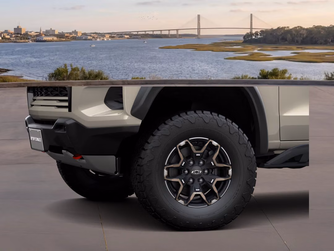 2026 Chevrolet Colorado ZR2 - Image 3