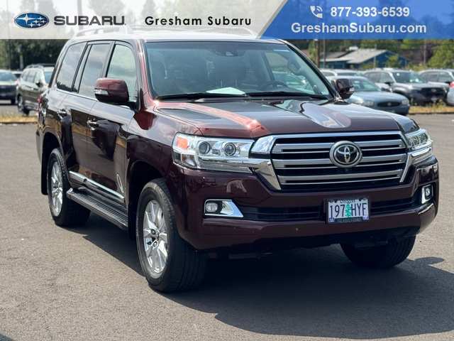 2016 Toyota Land Cruiser Base