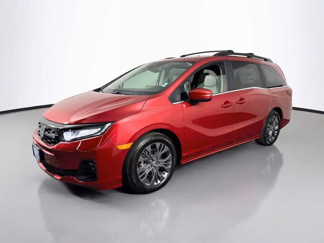 2027 Honda Odyssey Touring - Image 3
