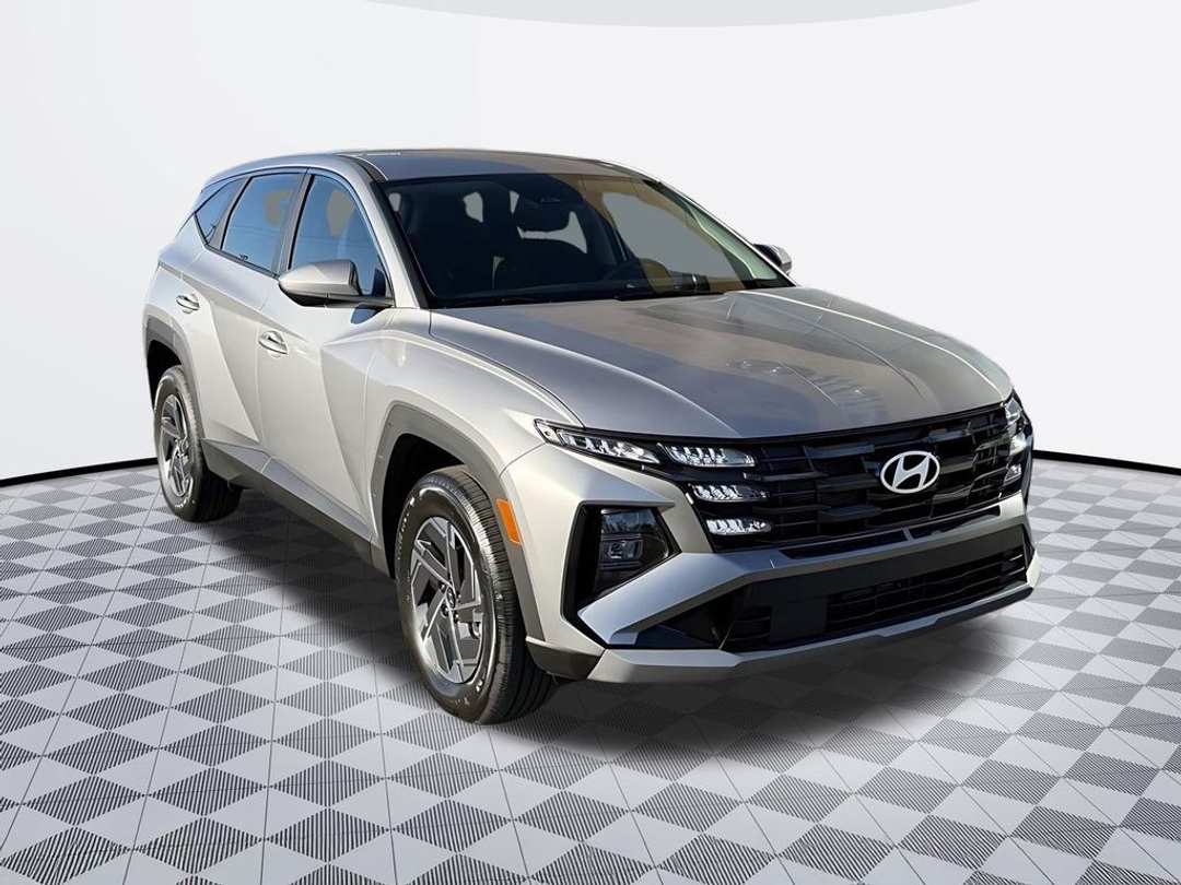2026 Hyundai Tucson Hybrid Blue - Image 2