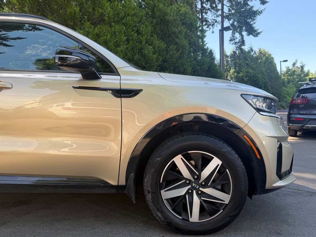 2021 Kia Sorento EX - Image 3