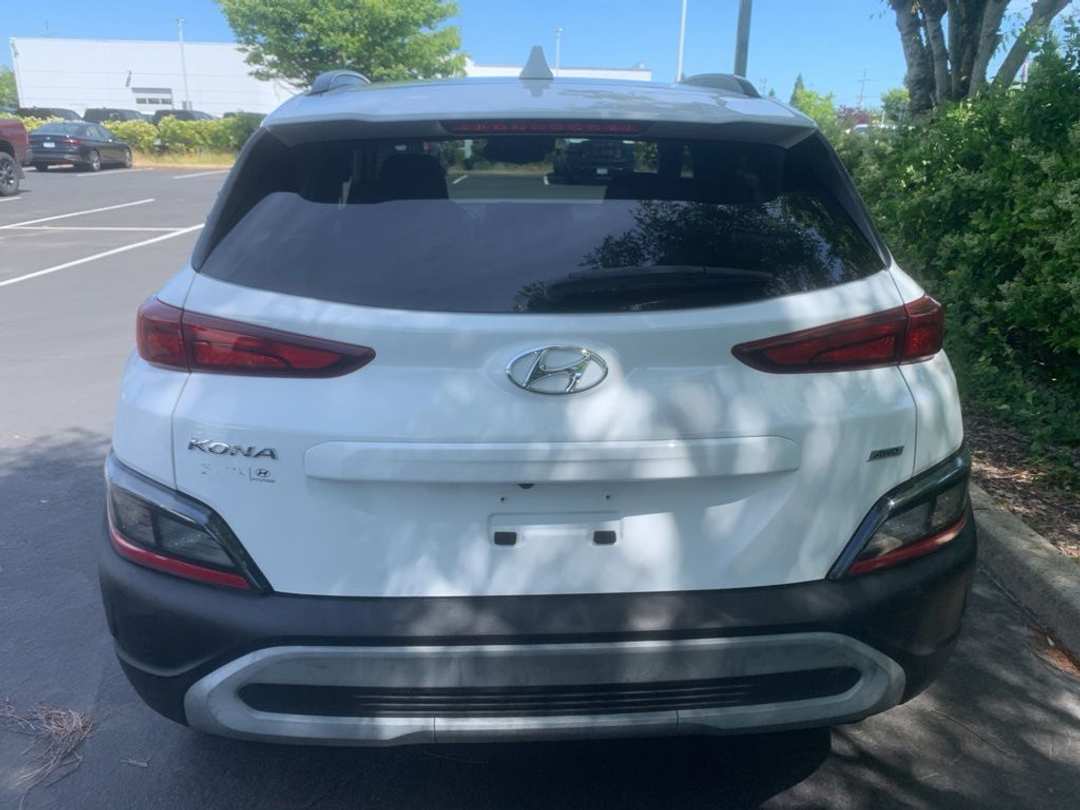 2023 Hyundai Kona SEL - Image 3