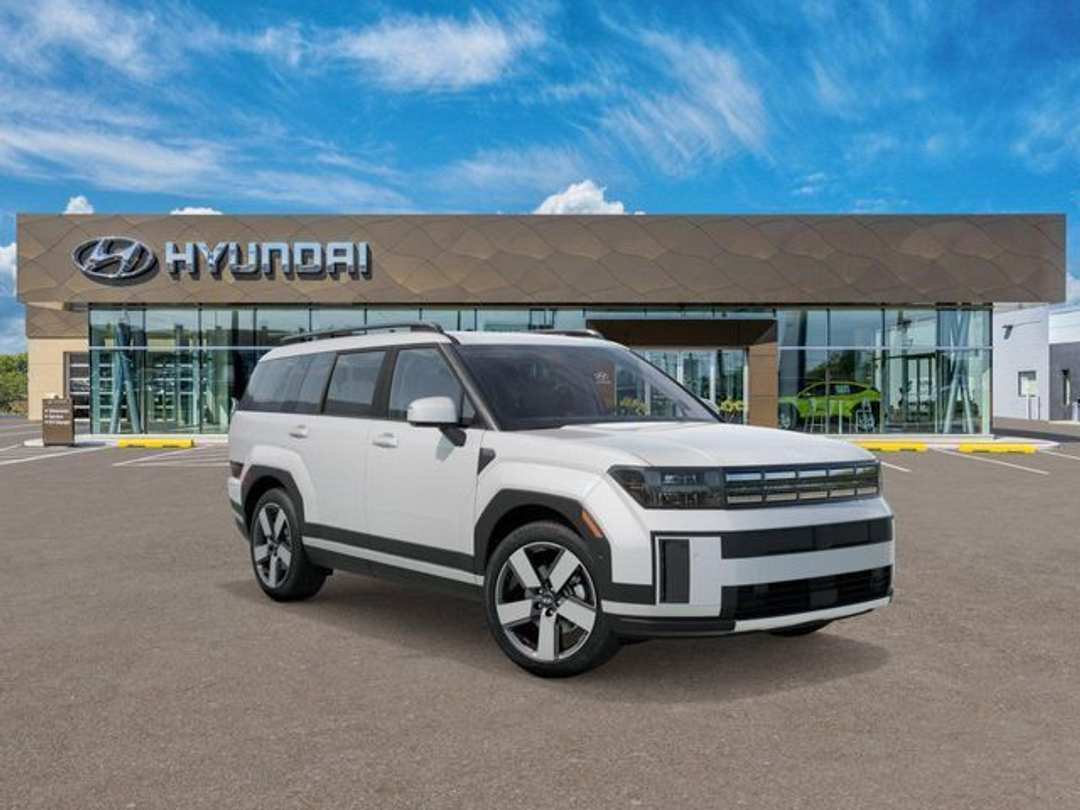 2027 Hyundai Santa Fe Limited - Image 2