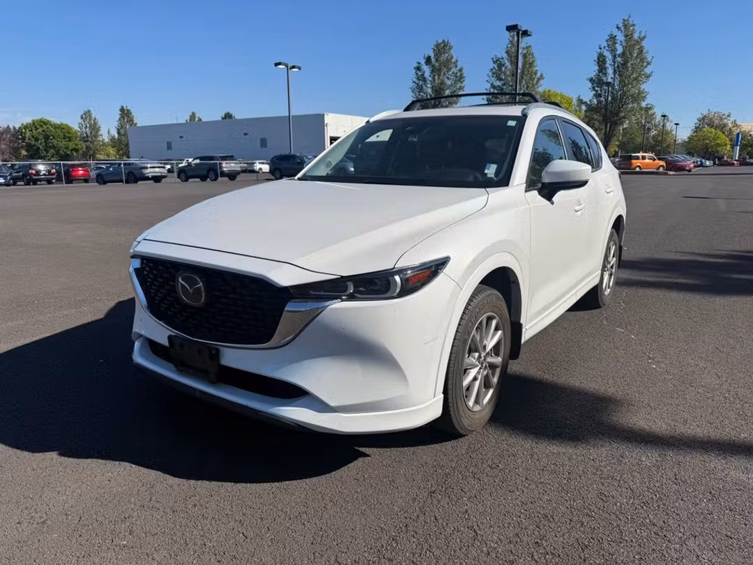 2024 MAZDA CX-5 2.5 S Preferred Package - Image 3