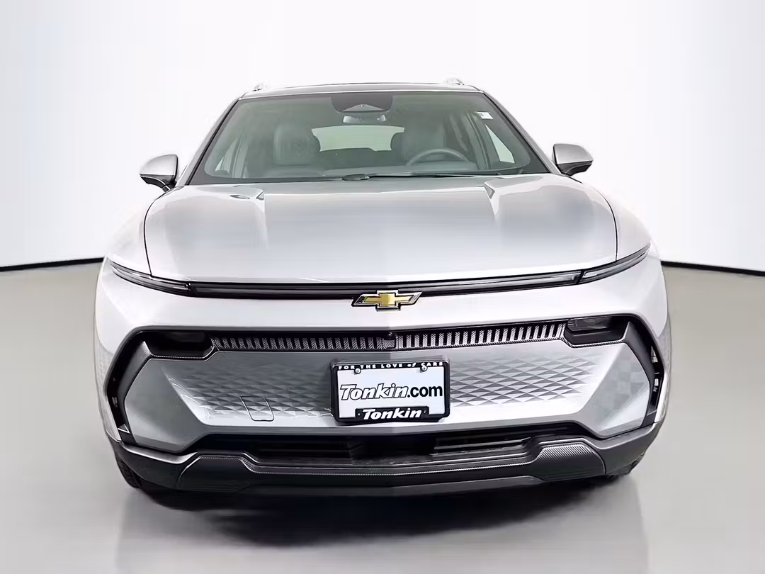 2026 Chevrolet Equinox Ev LT - Image 2