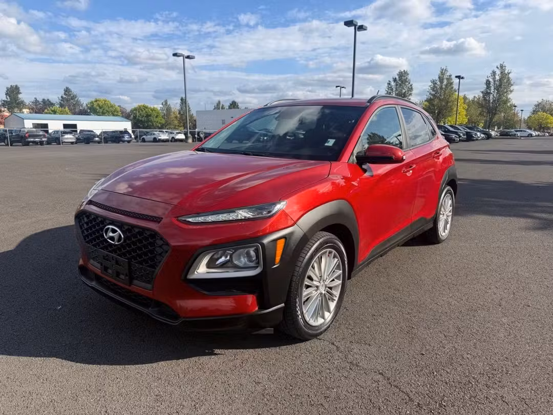 2020 Hyundai Kona SEL - Image 3