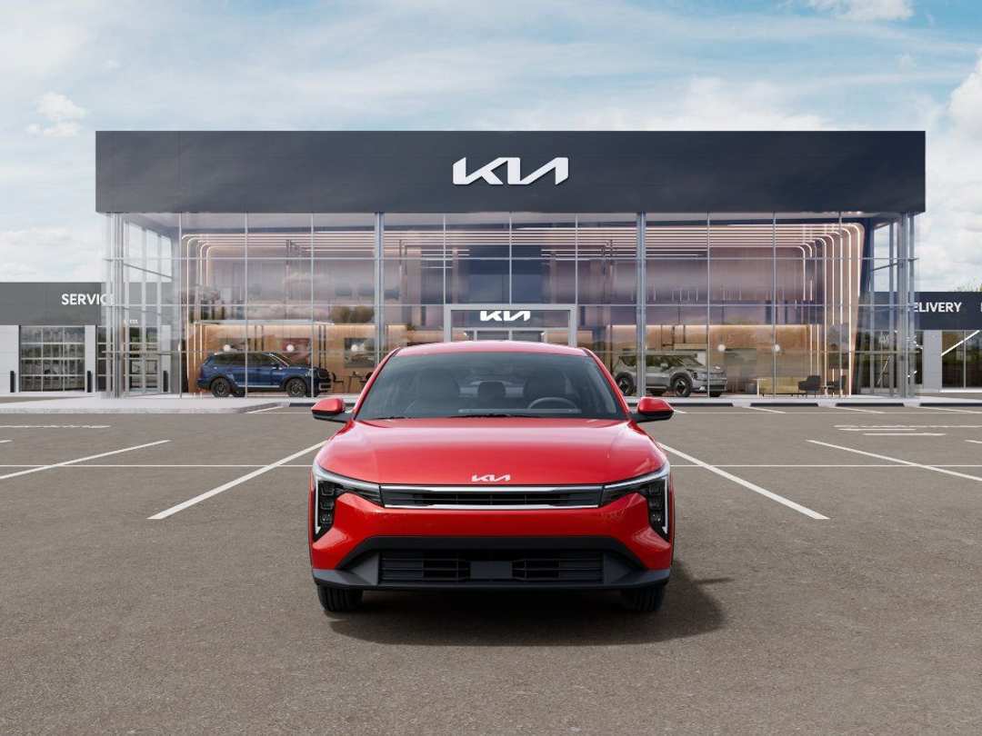 2026 Kia K4 LXS - Image 2