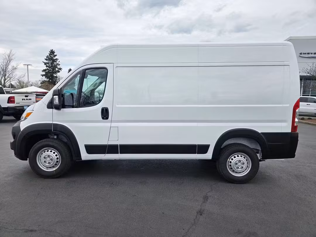 2026 Ram Promaster 2500 High Roof - Image 3