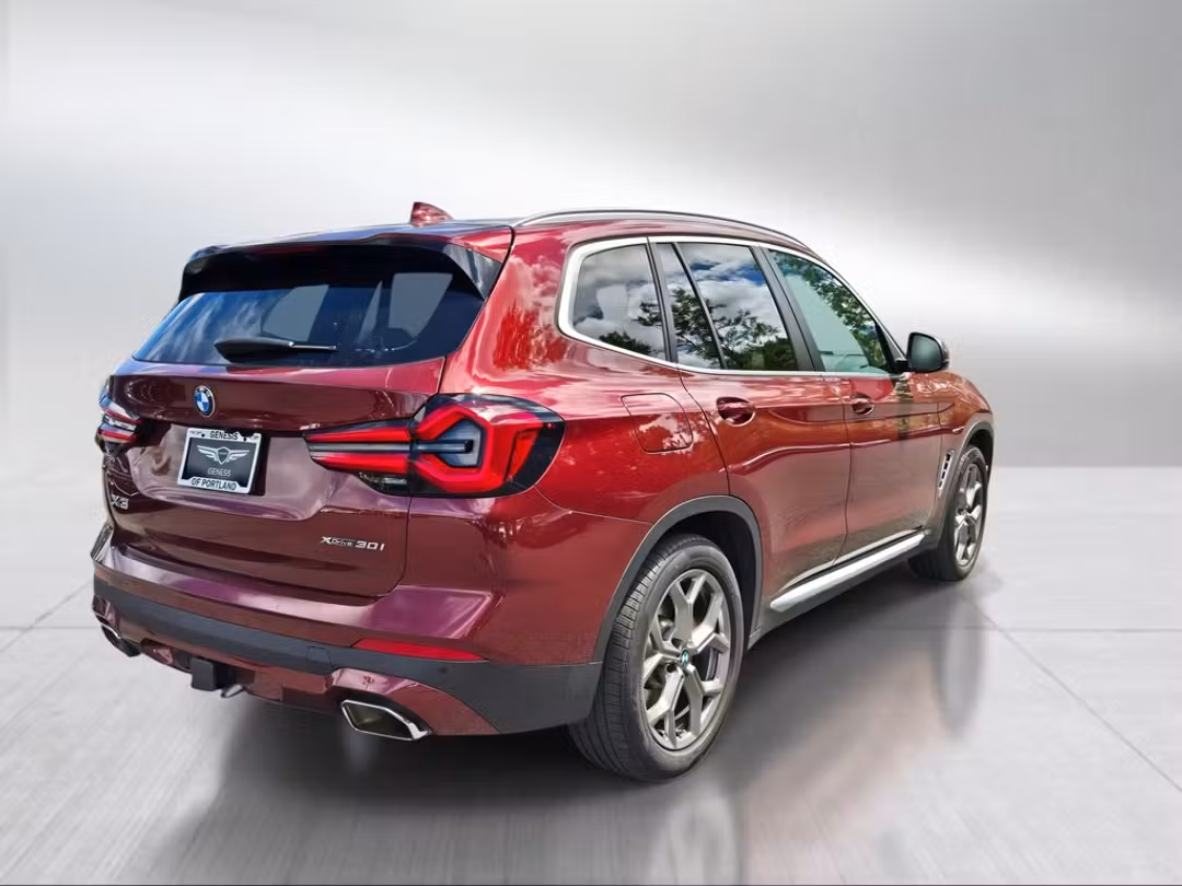 2022 BMW X3 xDrive30i - Image 3