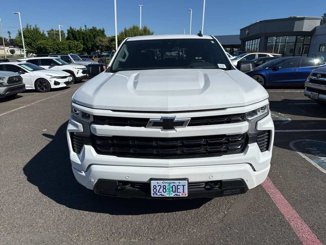 2024 Chevrolet Silverado 1500 RST - Image 2