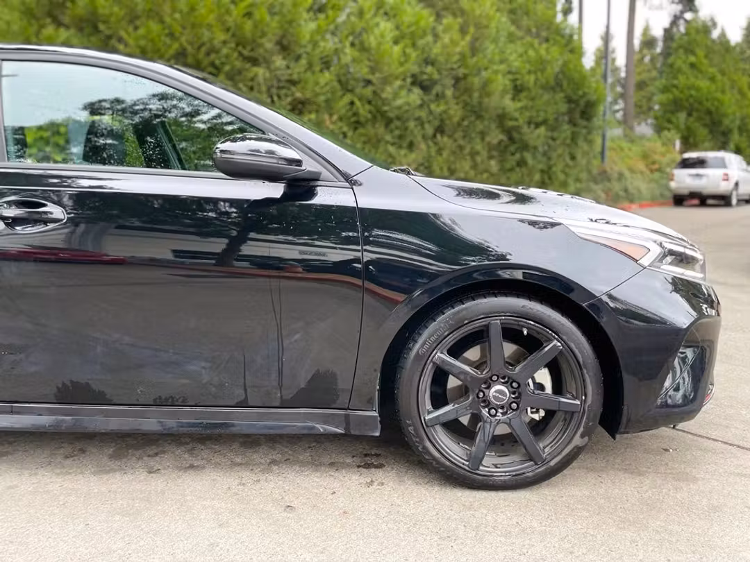 2024 Kia Forte GT - Image 2