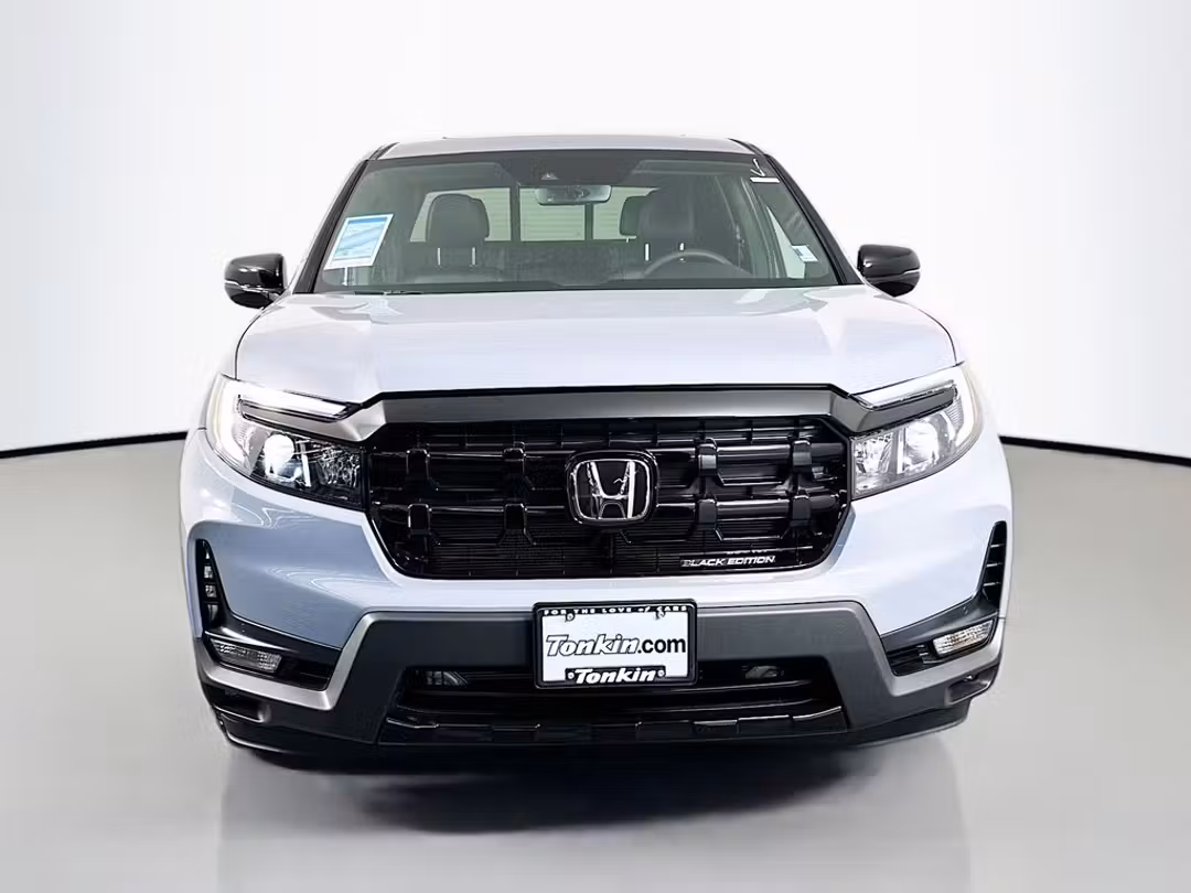 2026 Honda Ridgeline Black Edition - Image 2