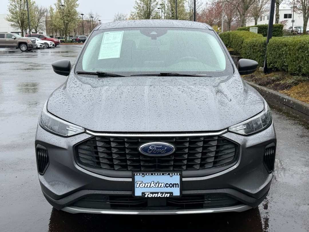2024 Ford Escape Active - Image 3