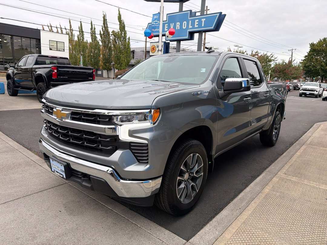 2026 Chevrolet Silverado 1500 LT - Image 2