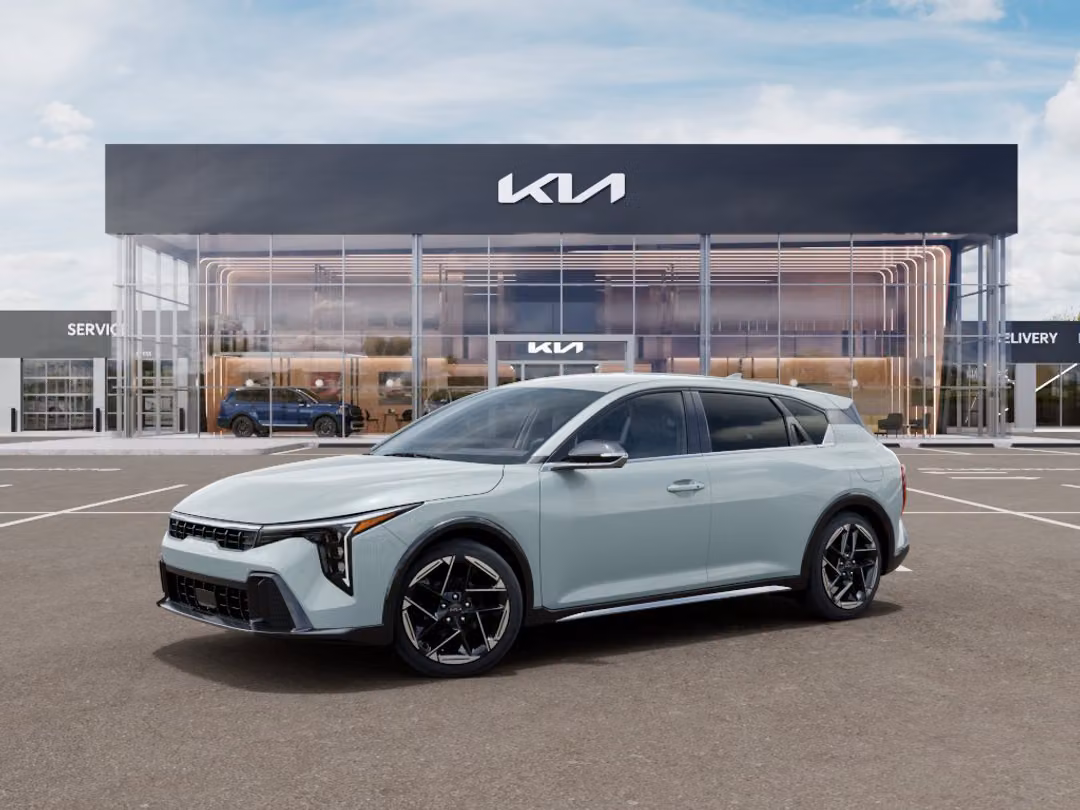 2026 Kia K4 GTLine - Image 3