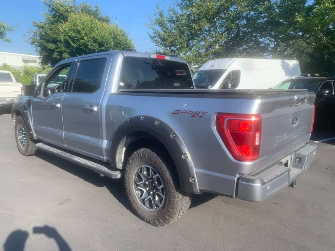 2023 Ford F-150 XLT - Image 2