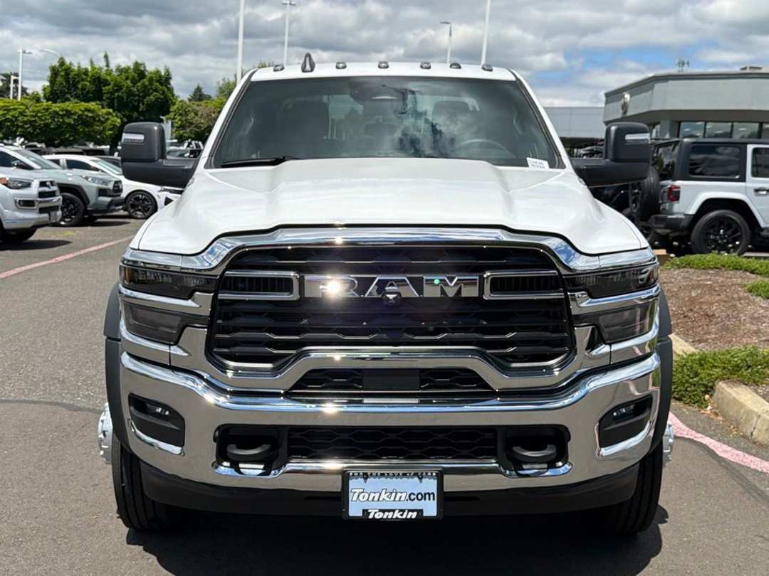 2026 Ram 5500Hd Tradesman - Image 3