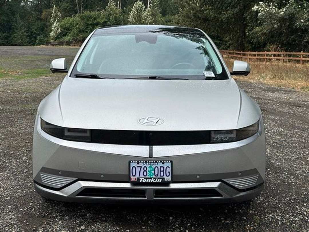 2024 Hyundai Ioniq 5 Limited - Image 3