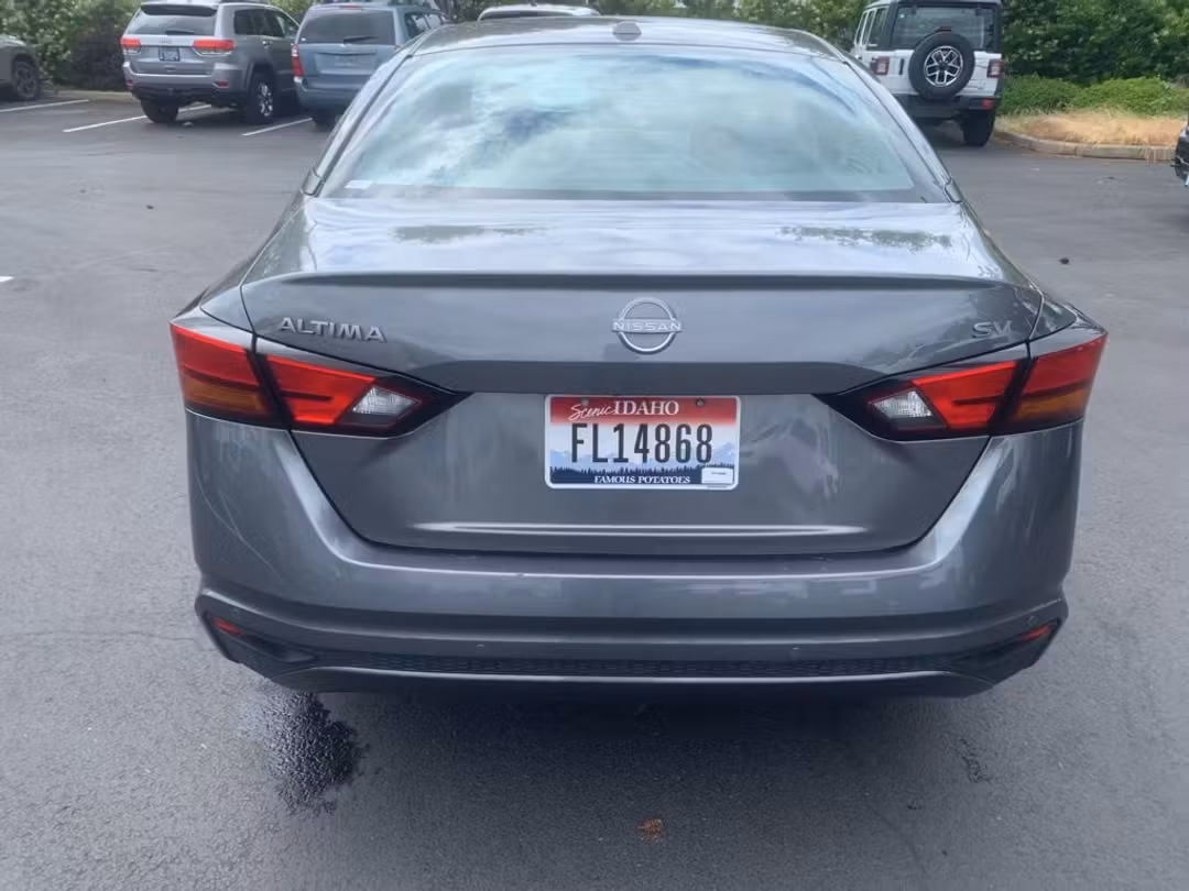 2024 Nissan Altima 2.5 SV - Image 3
