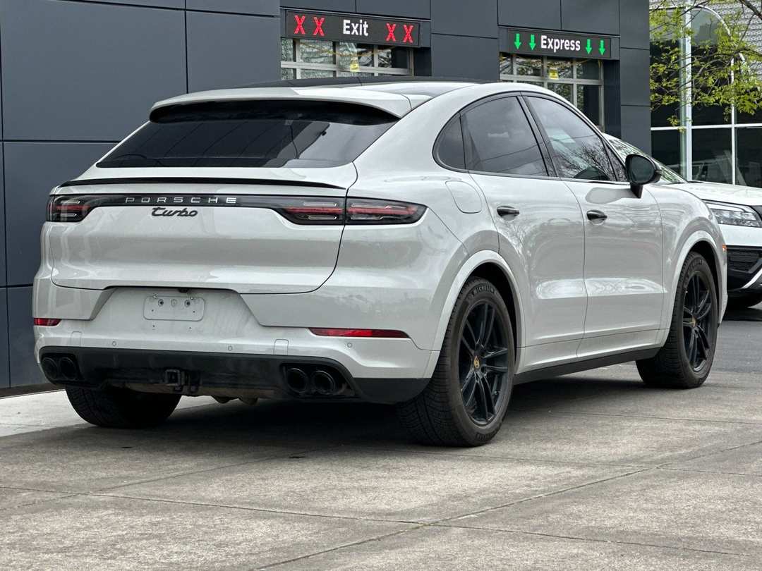2020 Porsche Cayenne Turbo - Image 3