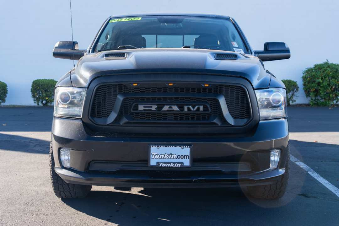 2016 Ram 1500 Sport - Image 2
