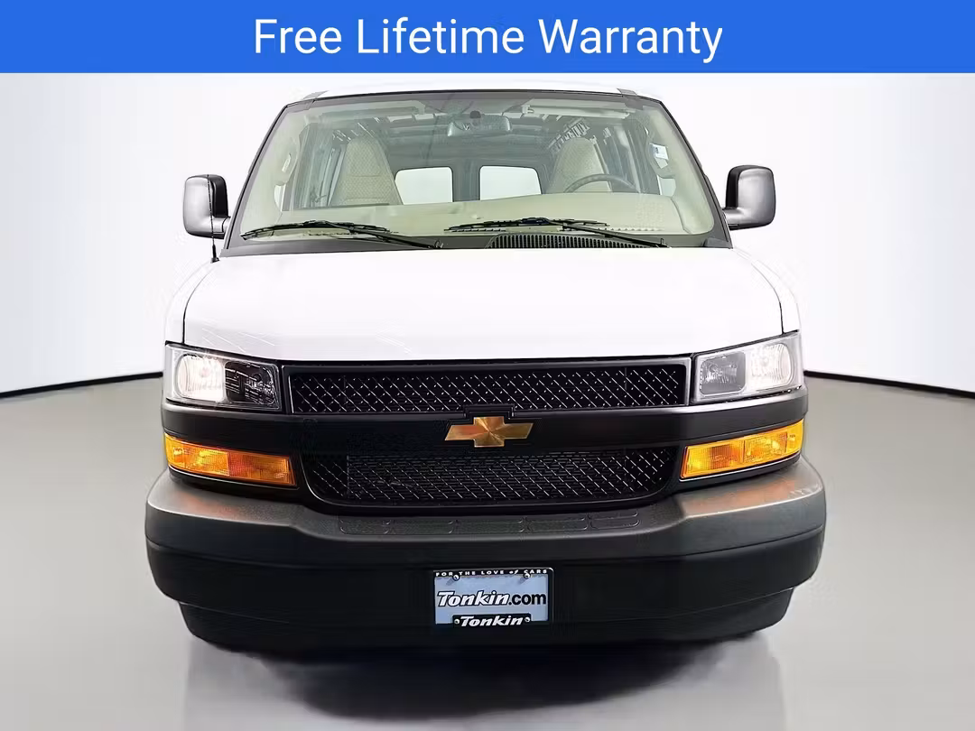 2026 Chevrolet Express 3500 Work - Image 2