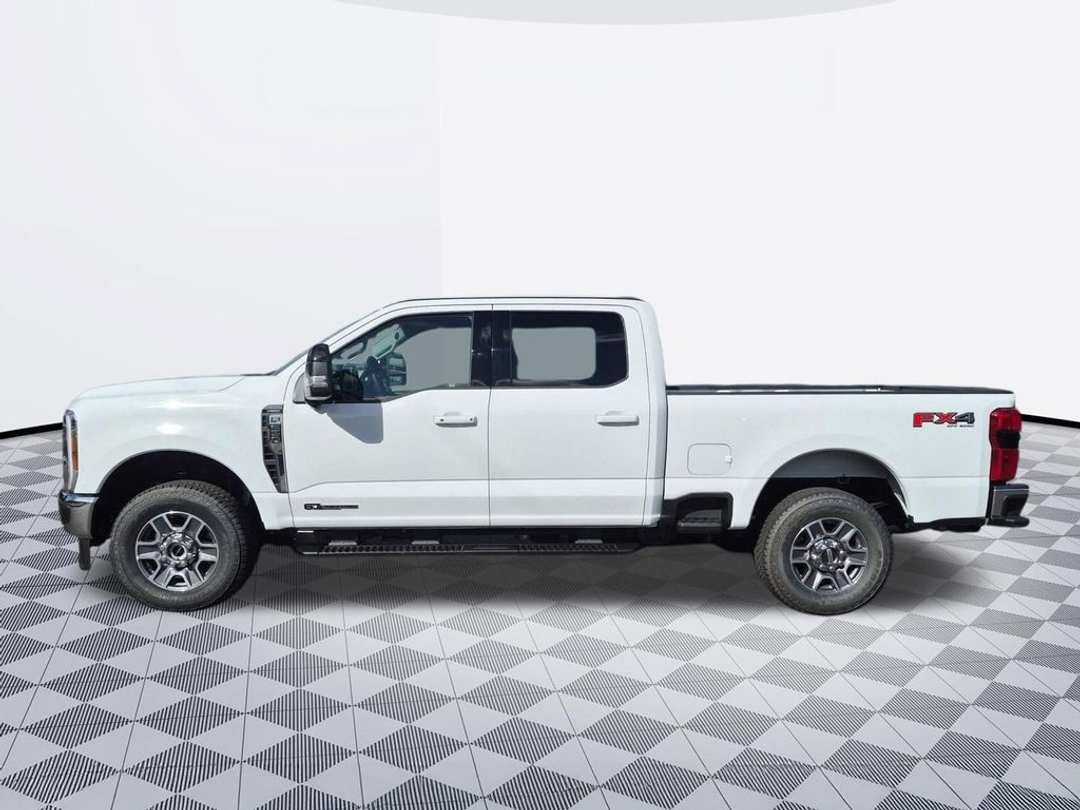 2026 Ford F-250Sd Lariat - Image 3