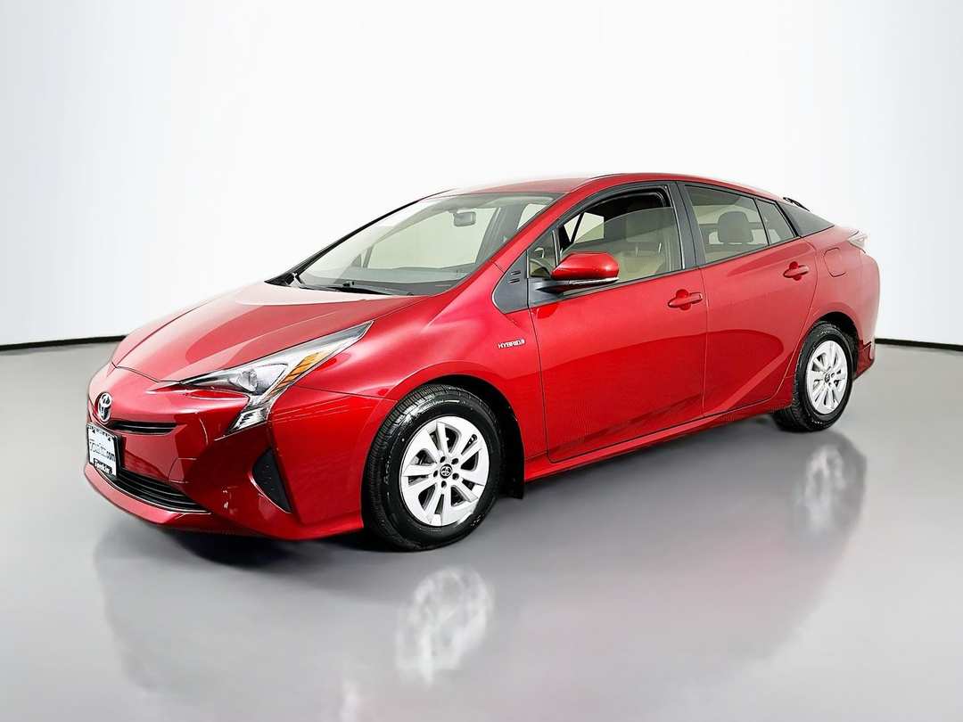 2016 Toyota Prius Two - Image 3