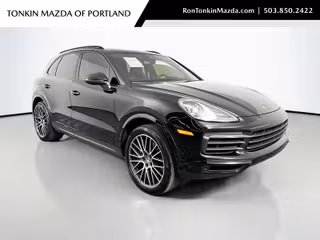 2023 Porsche Cayenne Base
