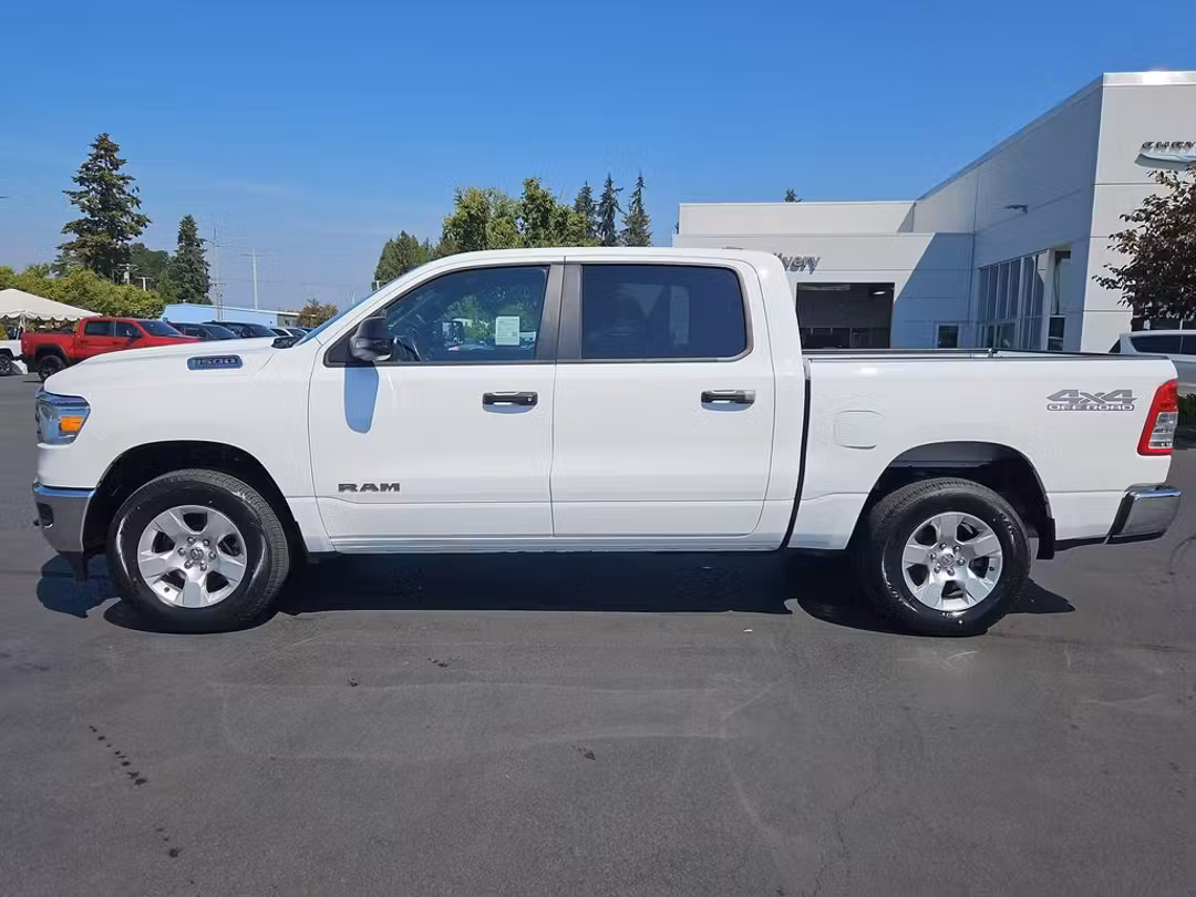 2024 Ram 1500 Big Horn/Lone Star - Image 3