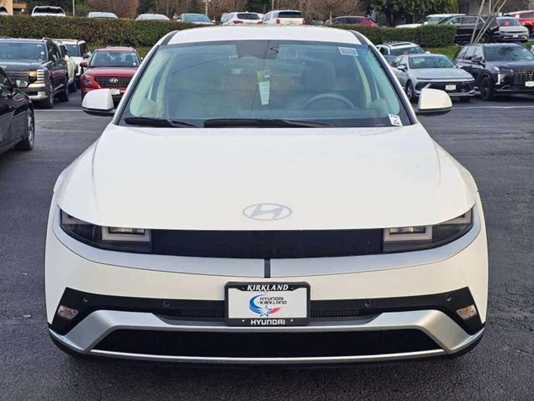 2026 Hyundai Ioniq 5 SEL - Image 2
