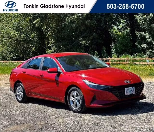 2023 Hyundai Elantra SE