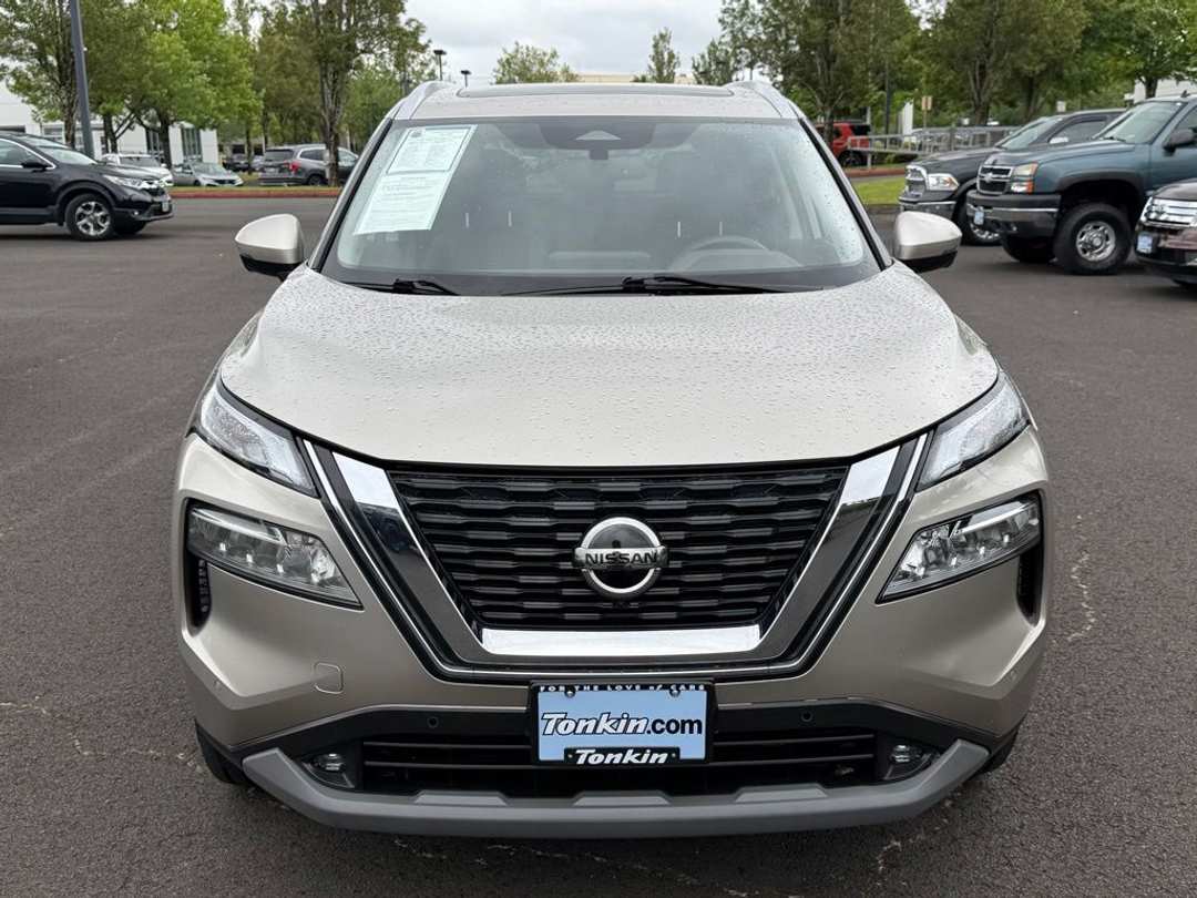 2021 Nissan Rogue SL - Image 3