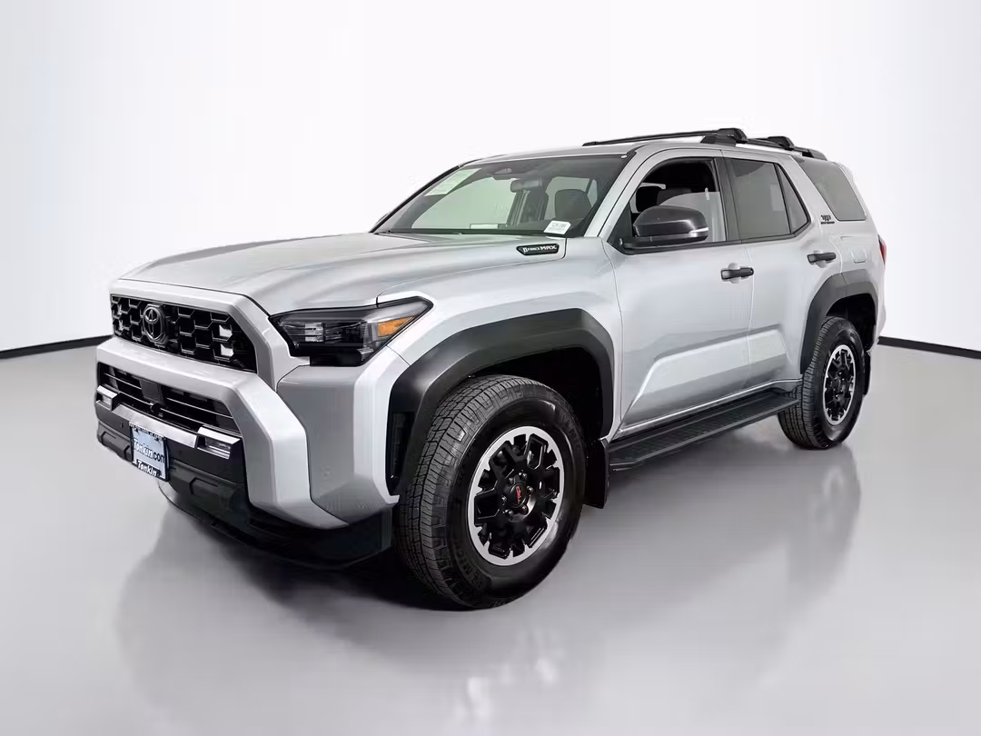 2025 Toyota 4Runner I-Force Max Hybrid TRD Off Road - Image 3