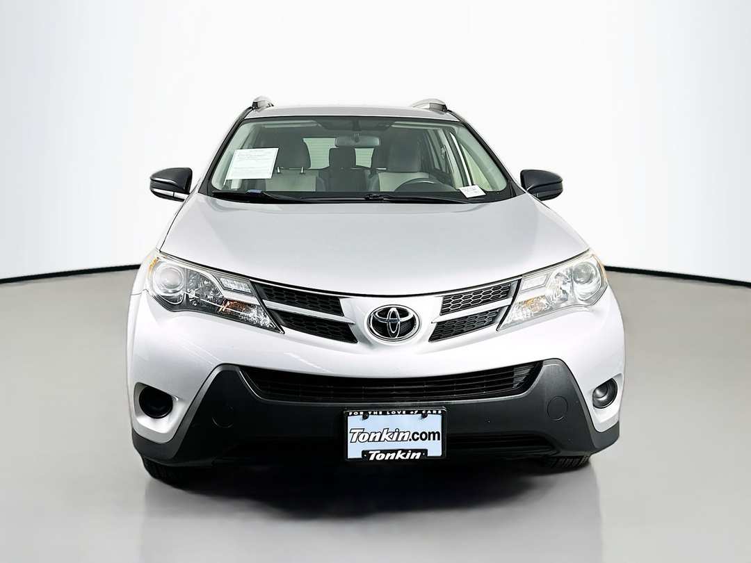 2014 Toyota Rav4 LE - Image 2
