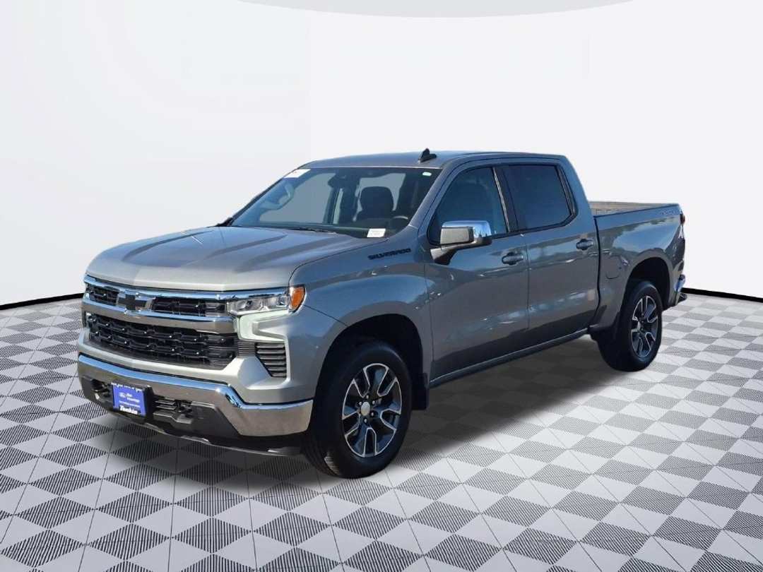 2024 Chevrolet Silverado 1500 LT - Image 2