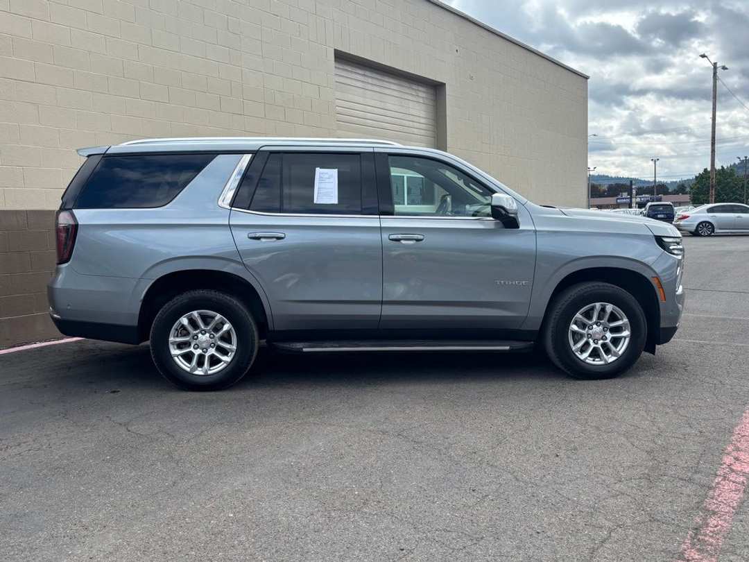 2025 Chevrolet Tahoe LT - Image 3