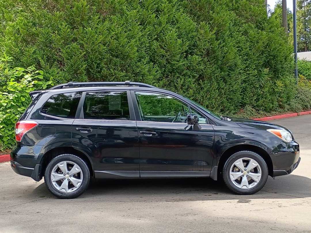 2014 Subaru Forester 2.5i Limited - Image 3