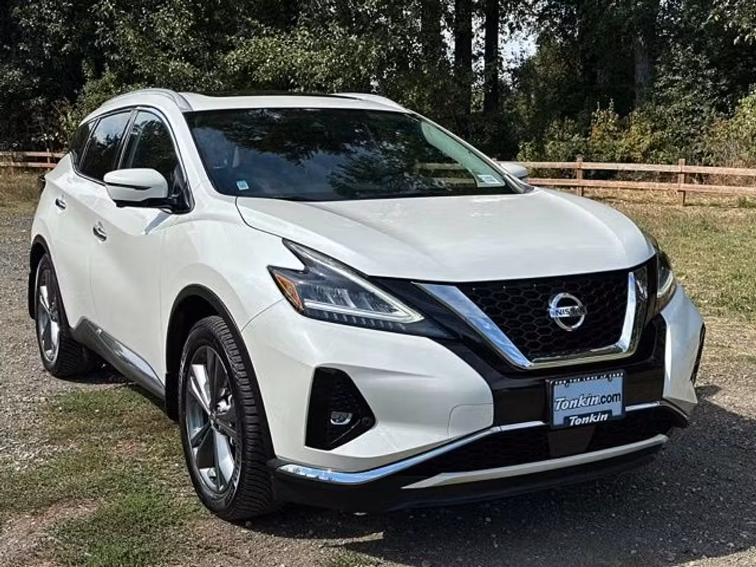 2020 Nissan Murano Platinum - Image 2
